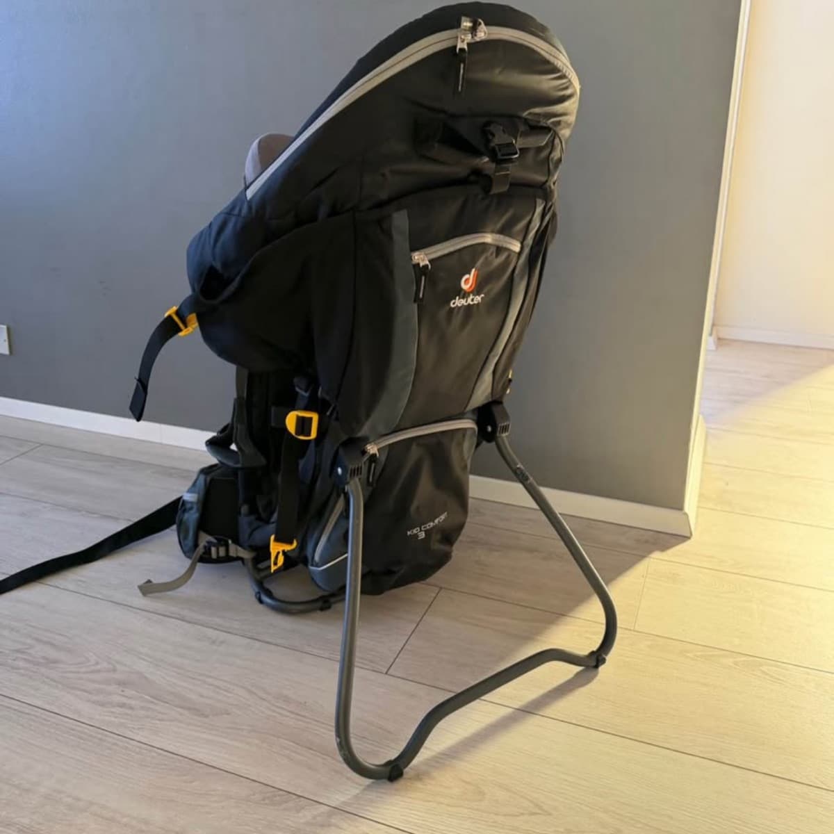 Deuter Kid Comfort 3 burðarstóll