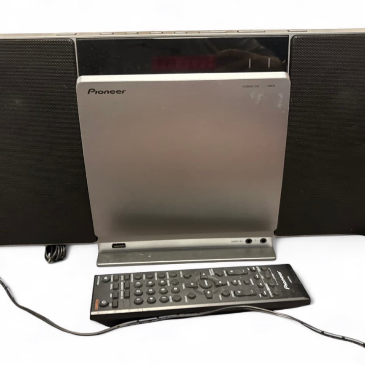 Pioneer hljómkerfi