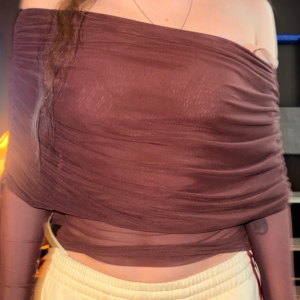 MESHKI off the shoulder bolur í Small