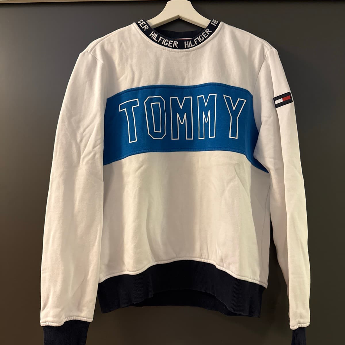 Tommy Hilfiger peysa
