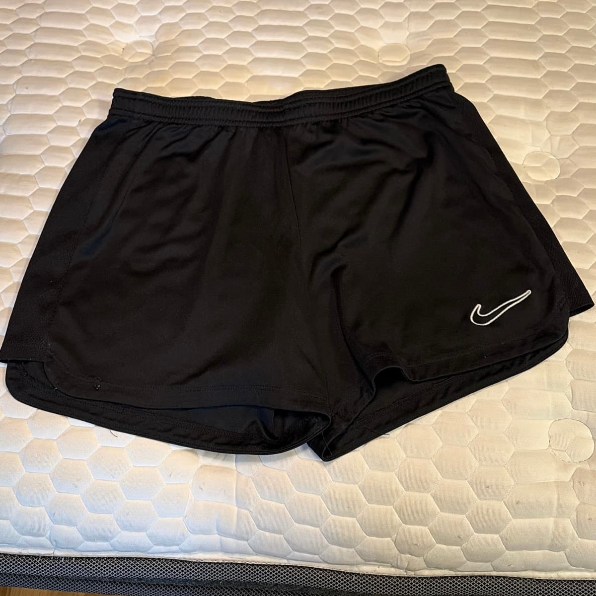 Nike svartar íþróttastuttbuxur