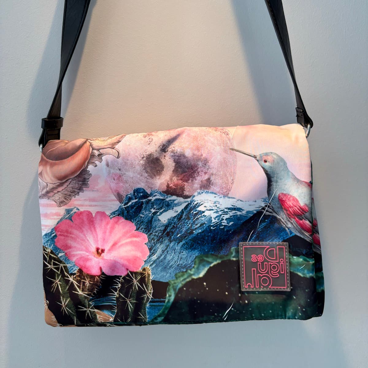 Desigual axlartaska