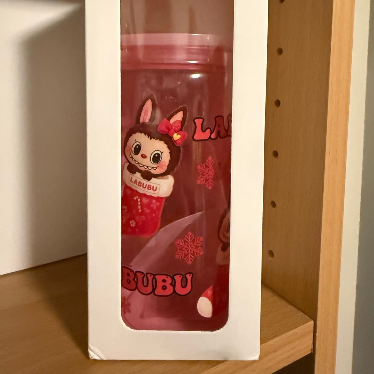 Labubu plastglas