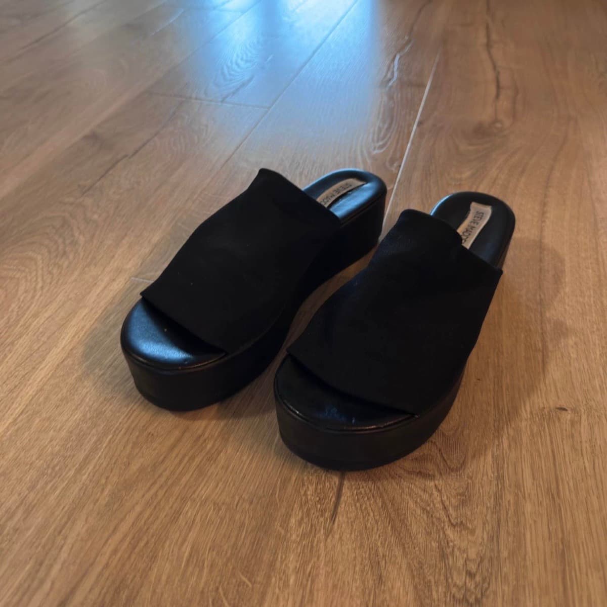 Steve Madden pallsandalar