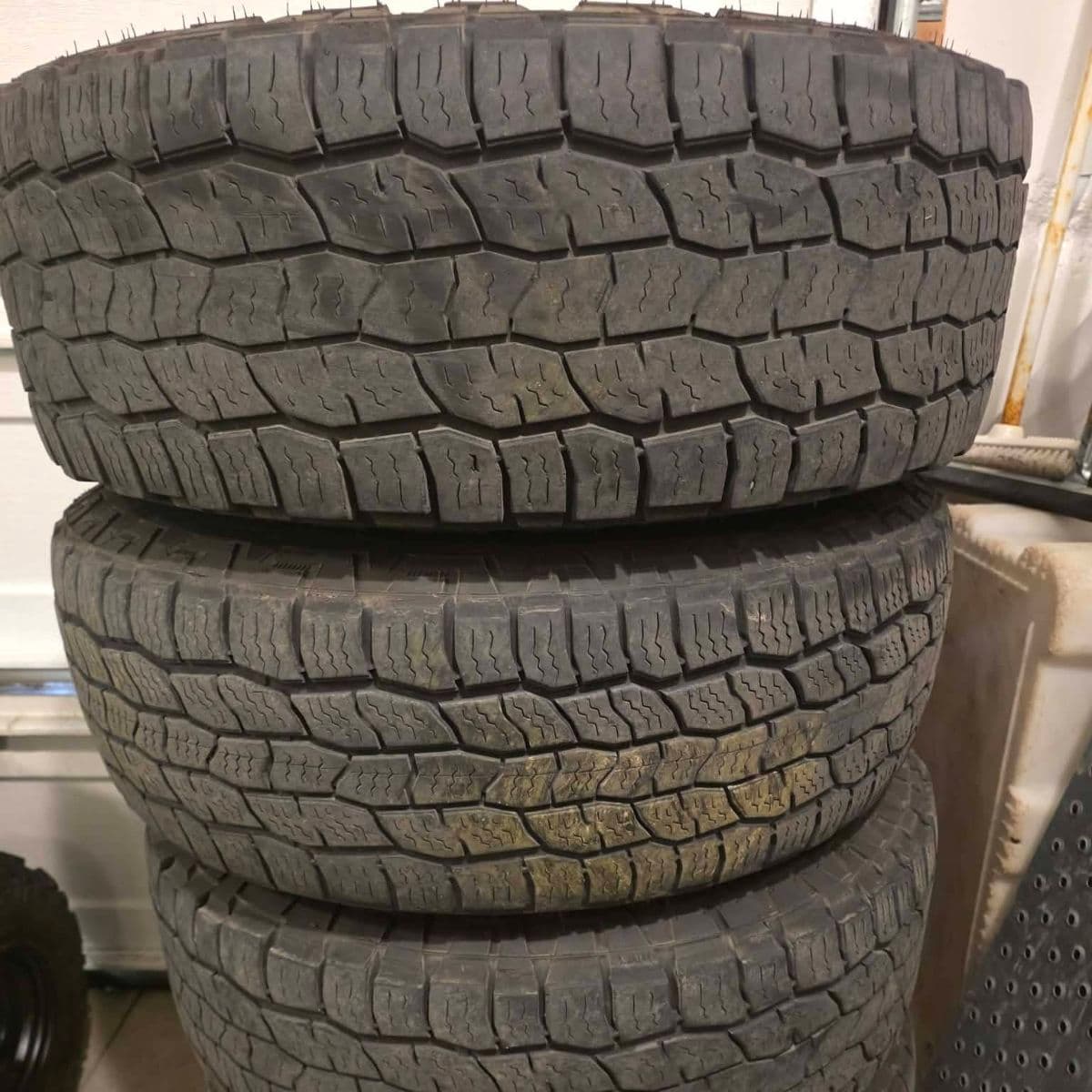 Heilsársdekk á Toyota felgum