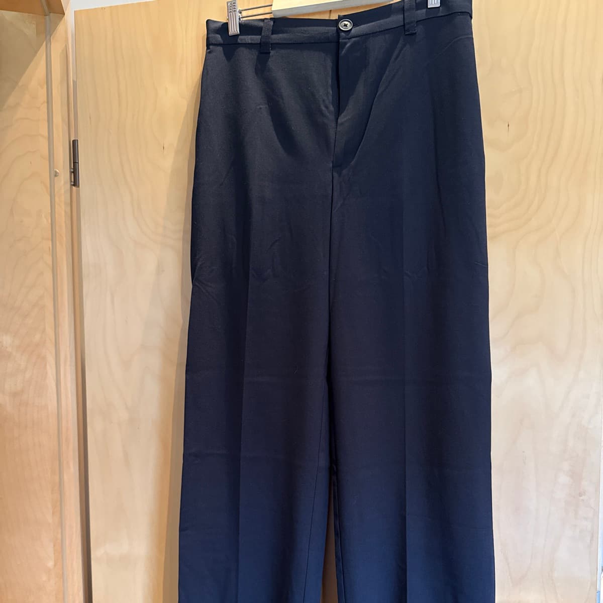 Dökkbláar suitpants (Pull and Bear)