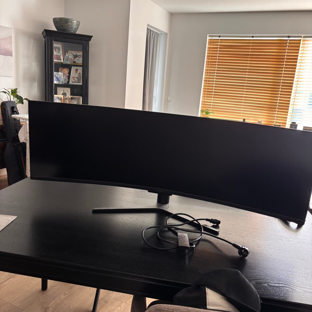 Acer ultrawide skjár
