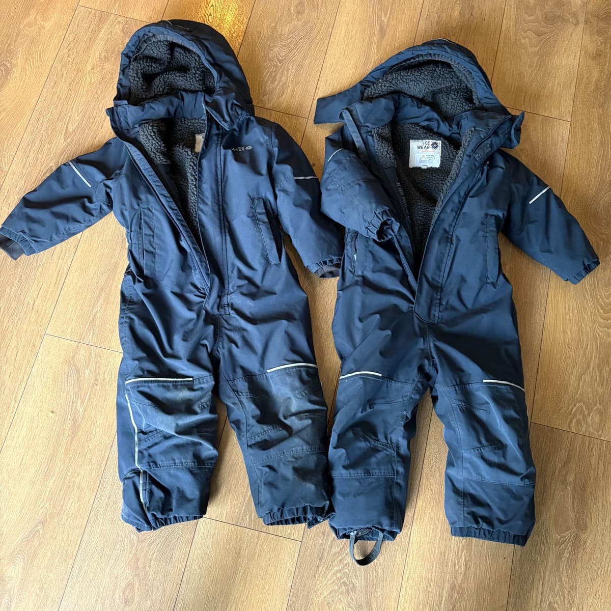 Tveir Icewear kuldagallar