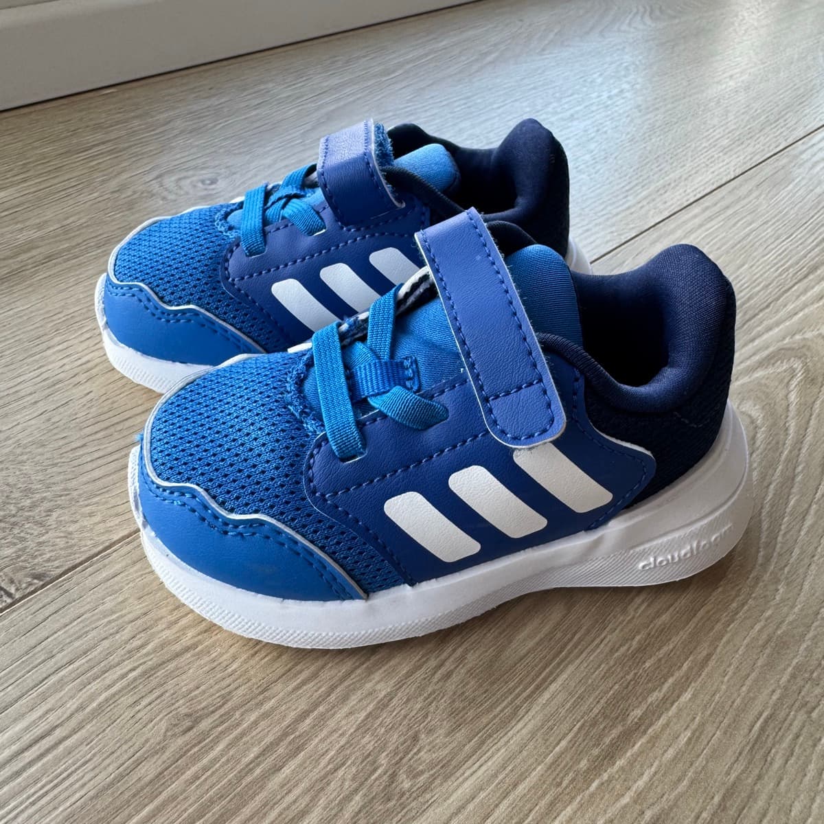 Adidas Cloudfoam barnaskór