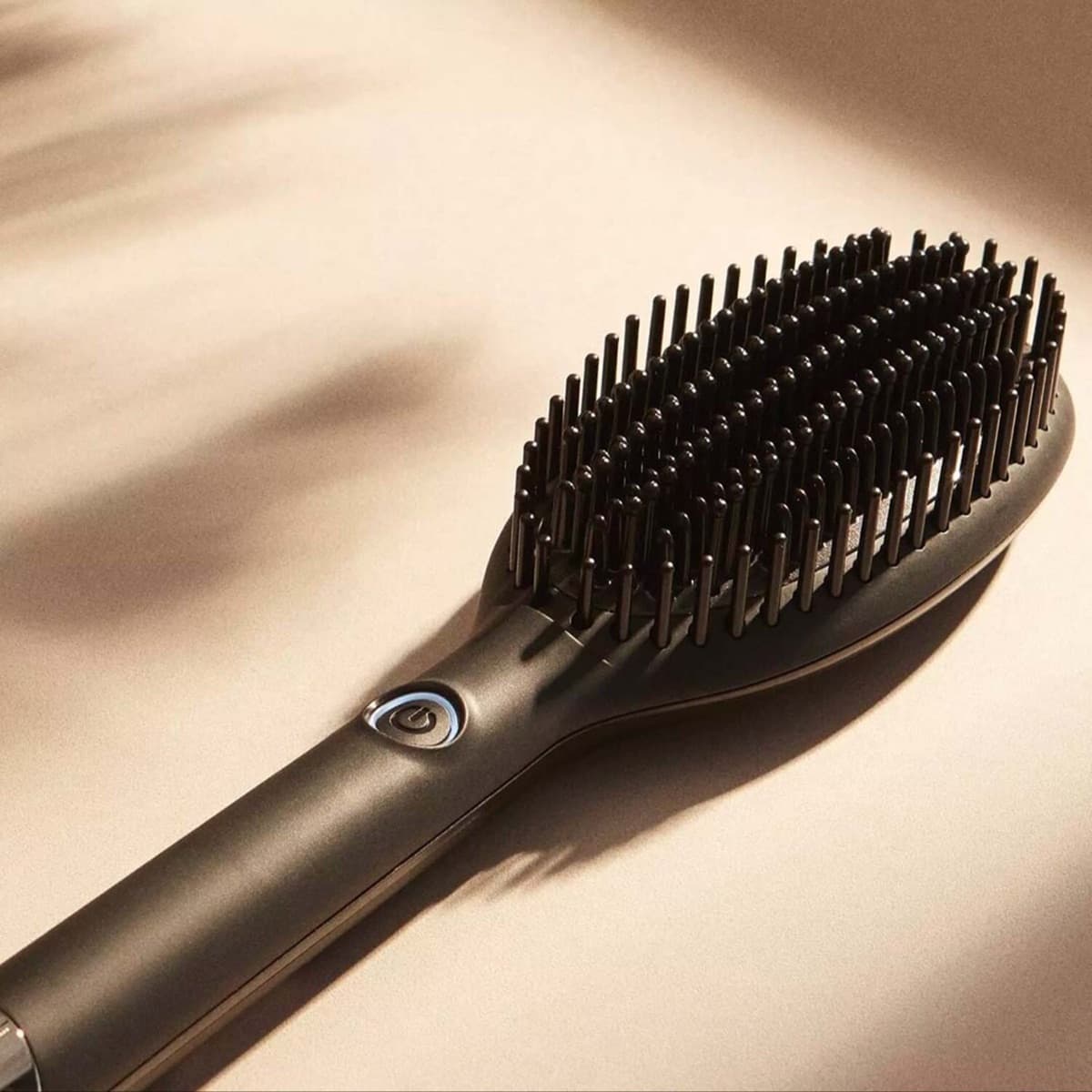 GHD Glide Smoothing Hot Brush