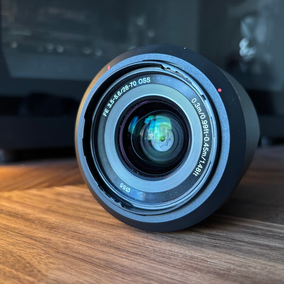 Sony FE 28-70mm f/3.5-5.6 OSS linsa