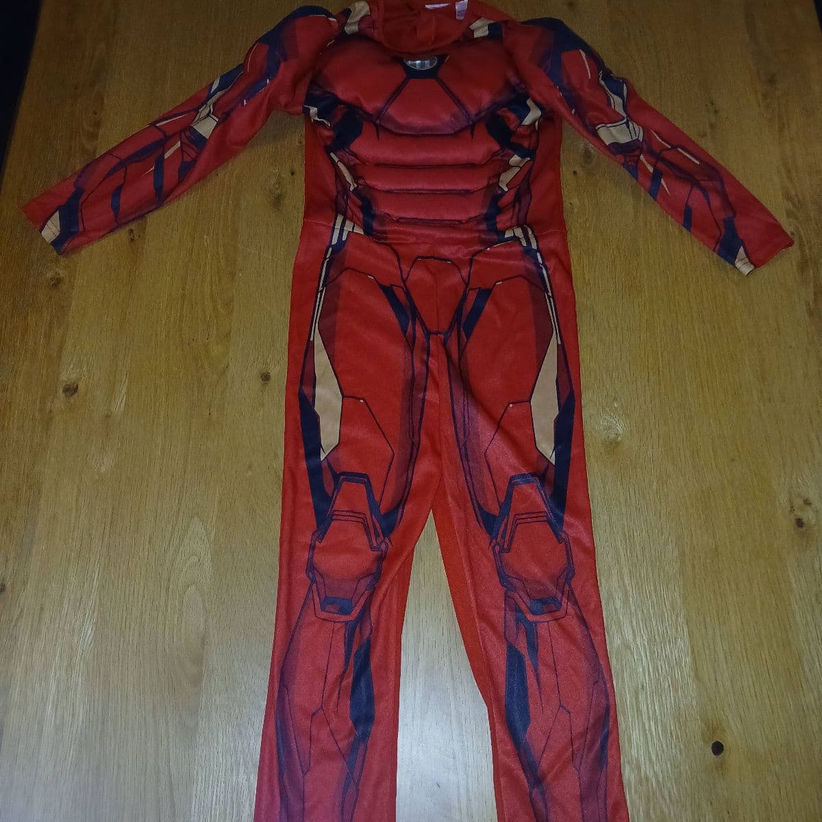 Iron Man búningur
