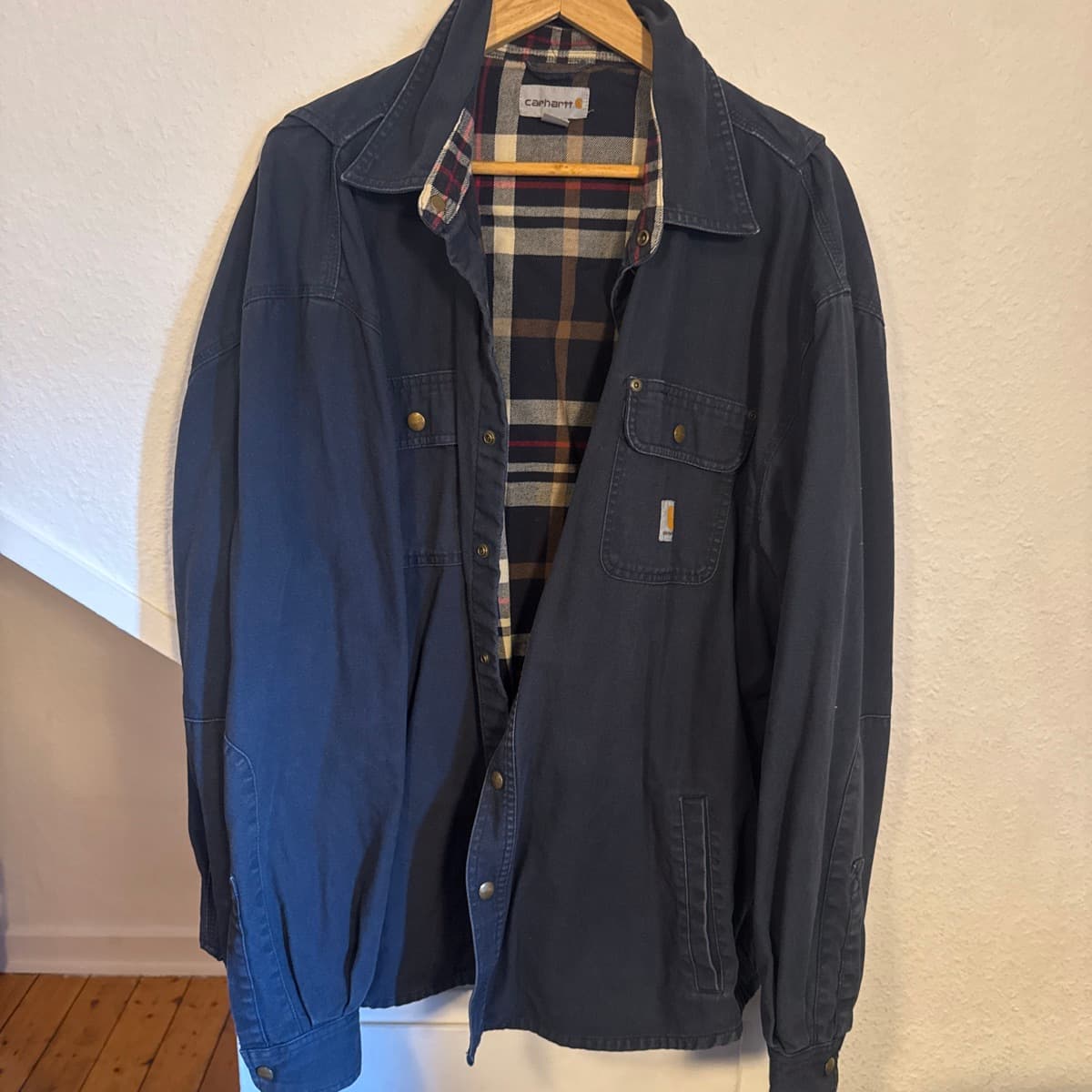 Carhartt vinnuskyrta með flannelsfóðri