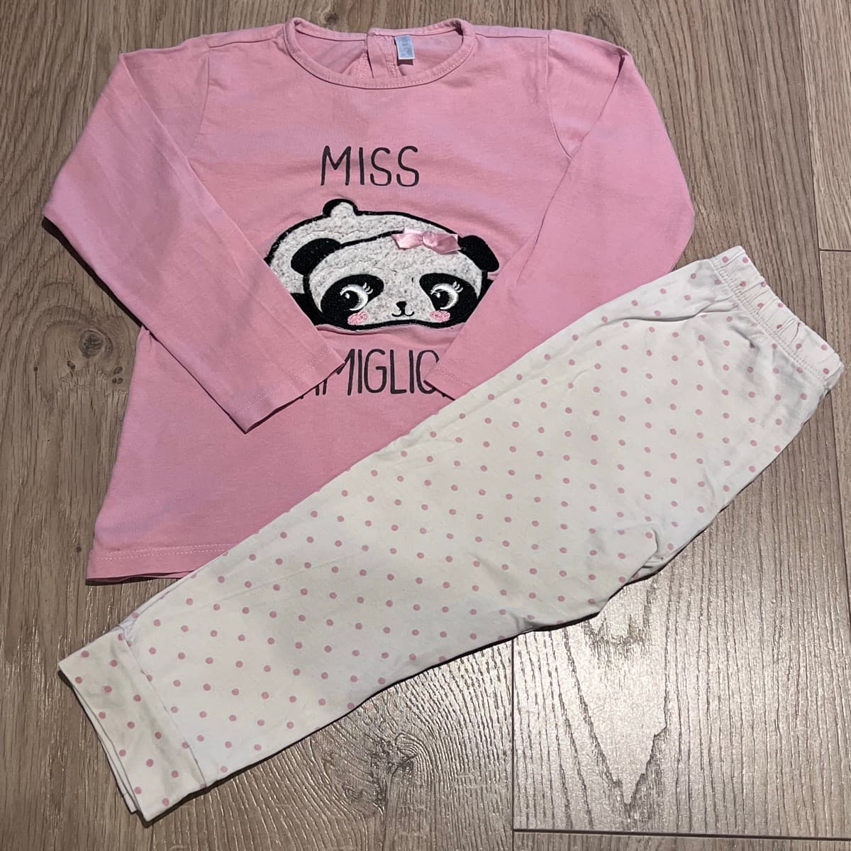 Náttföt með pandu