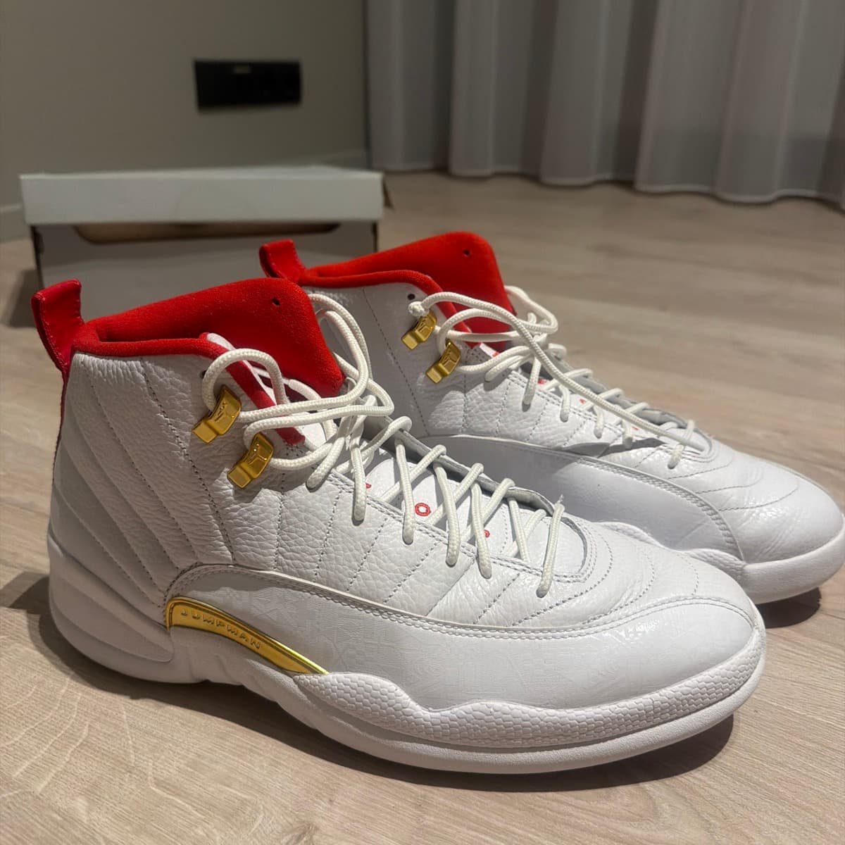 Air Jordan 12