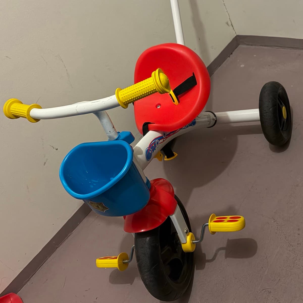 Þríhjól með ýtu