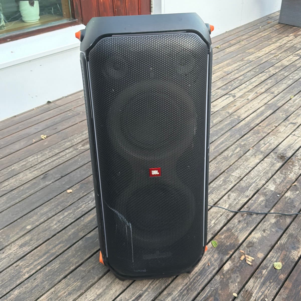JBL PartyBox hátalari