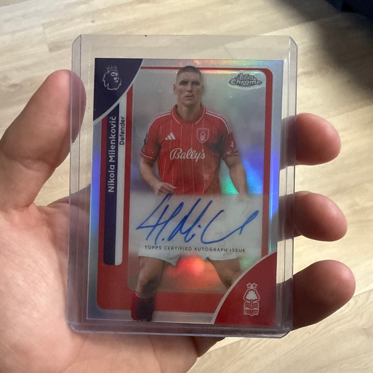 Nikola Milenković Topps Chrome áritað kort