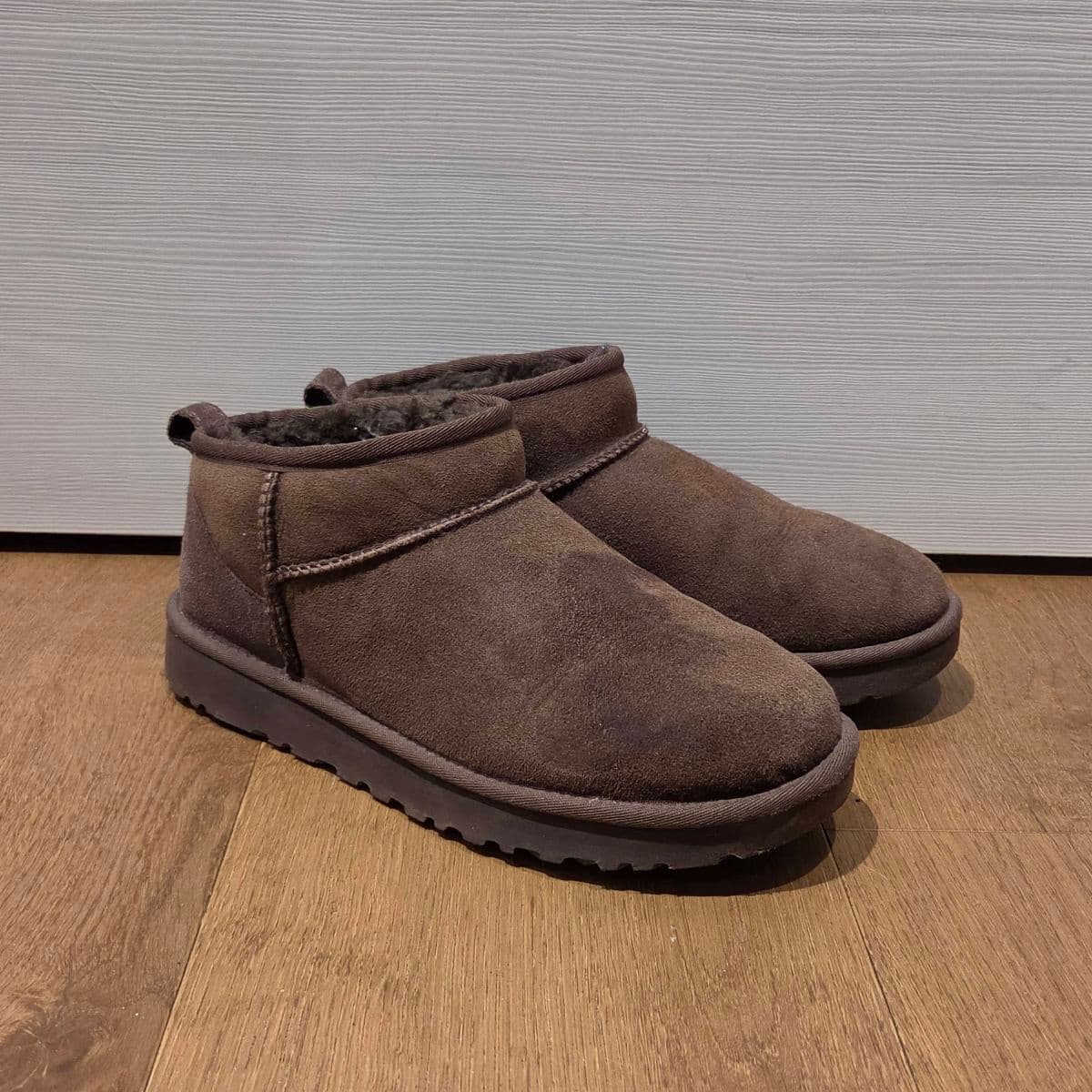 UGG skór brúnir
