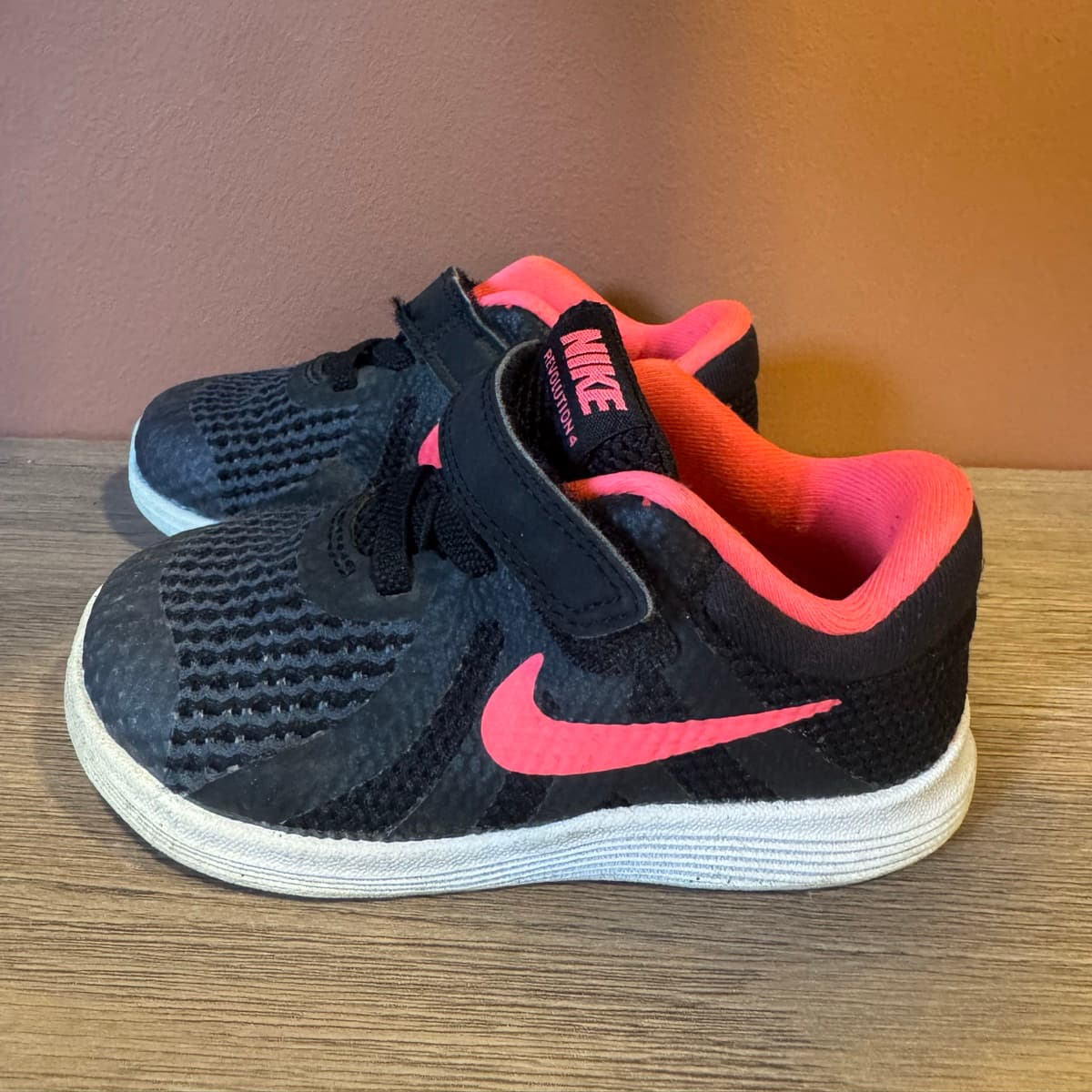 Nike strigaskór