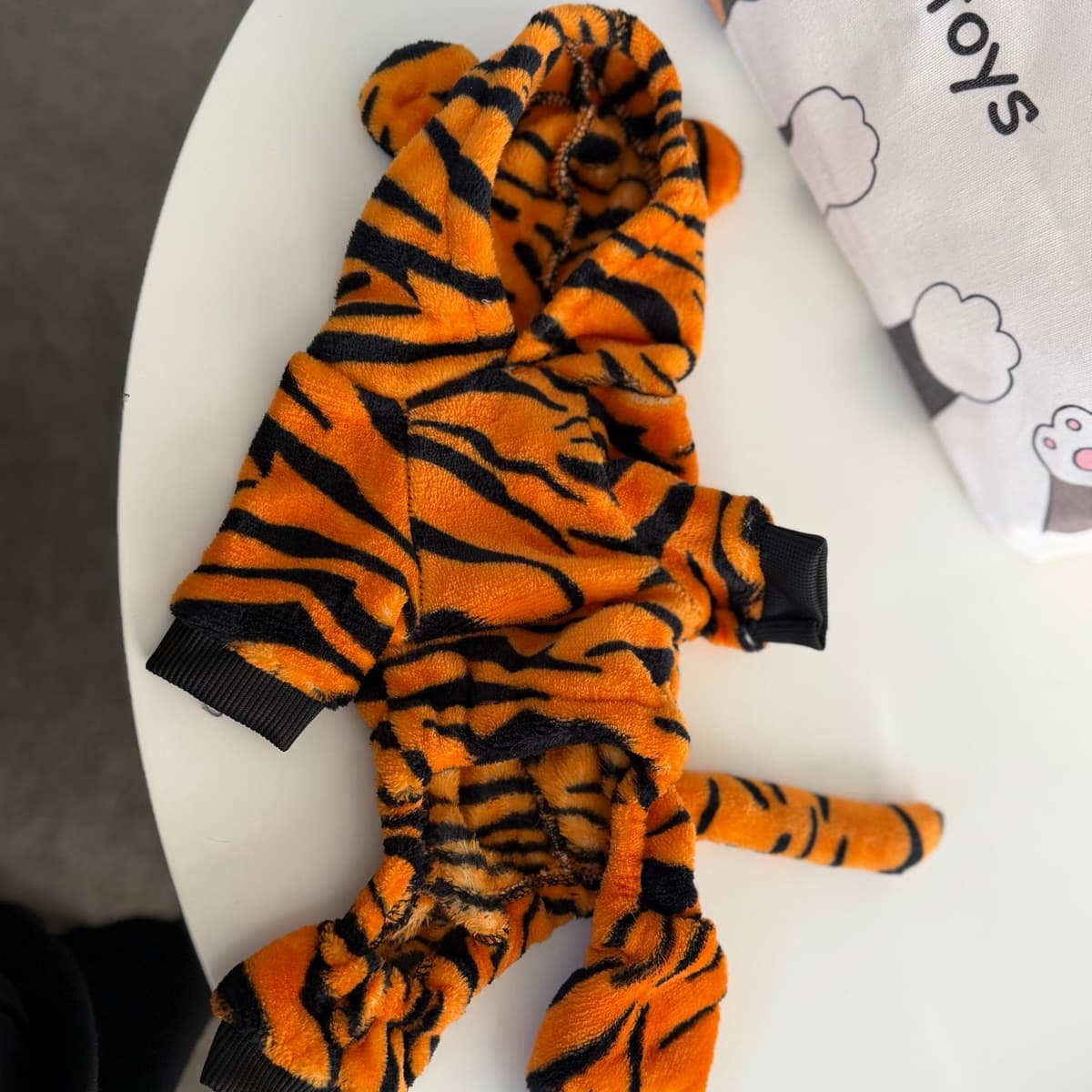 Tigerbúningur fyrir gæludýr