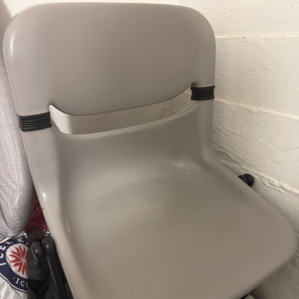 Plastsæti án fóta