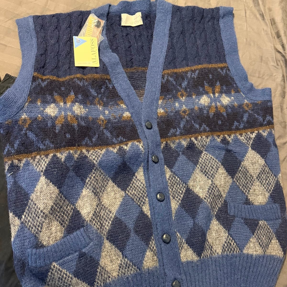 Álafoss Icelandic Wool Vest – New with Tag