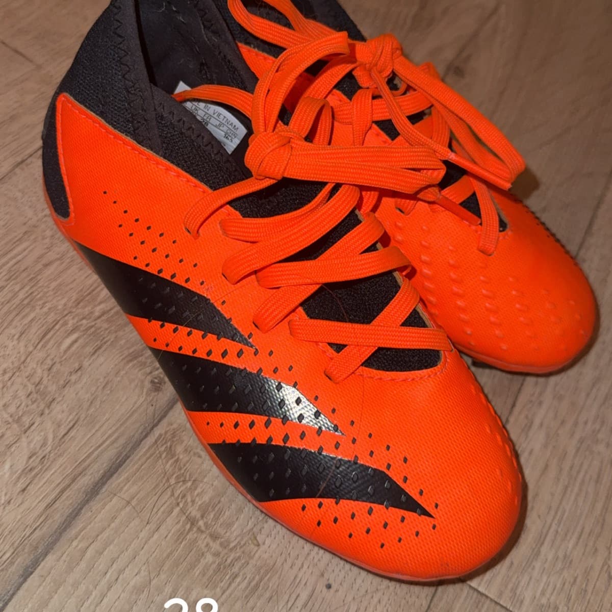 Adidas fótboltaskór