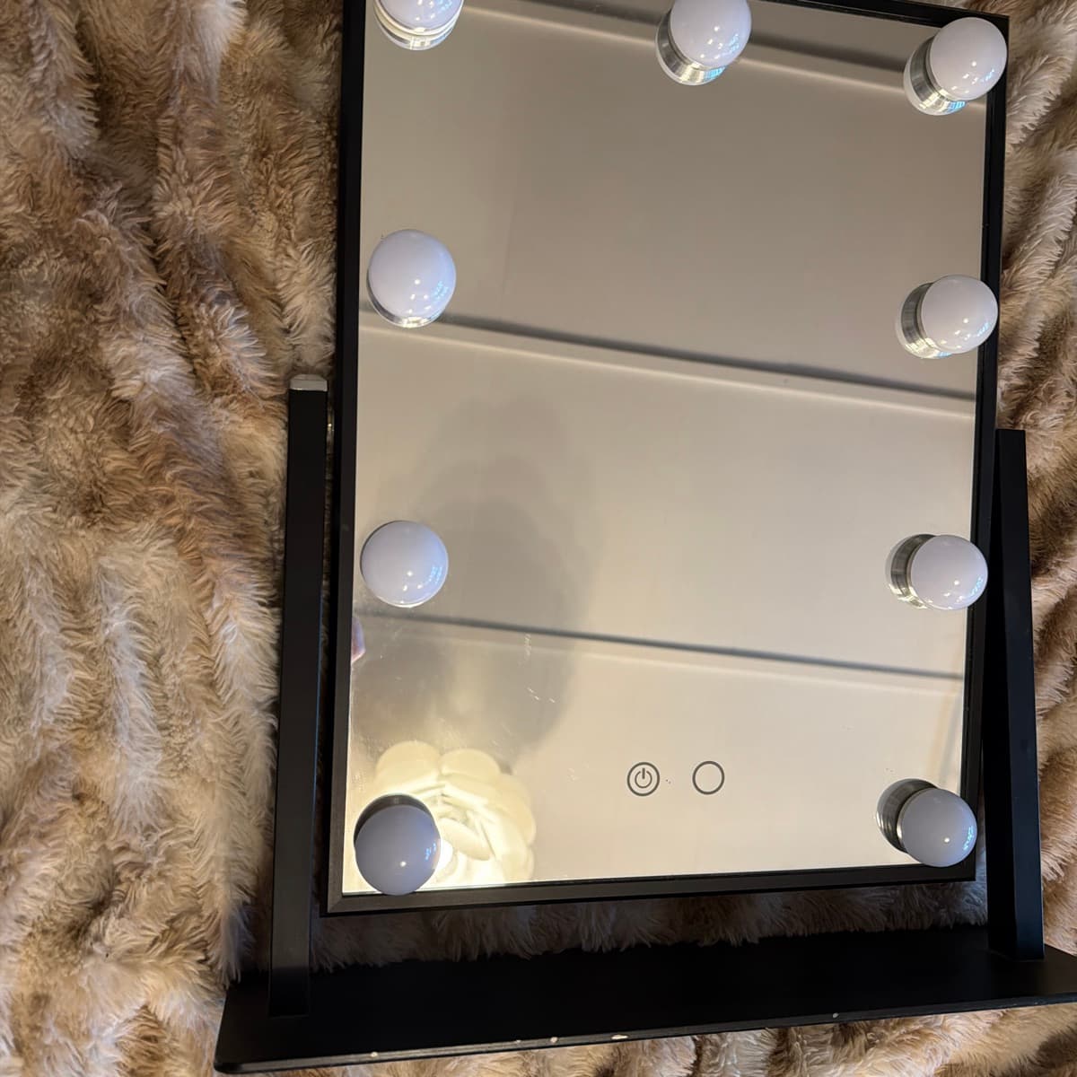 Snyrtispegill með LED ljósum