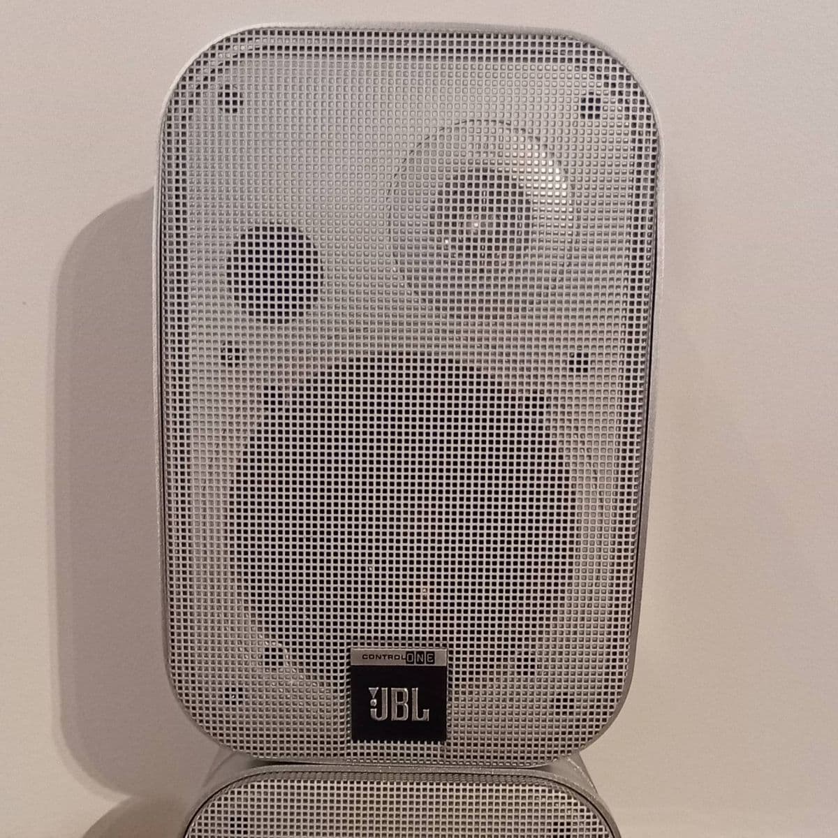 JBL Control One hátalarapar