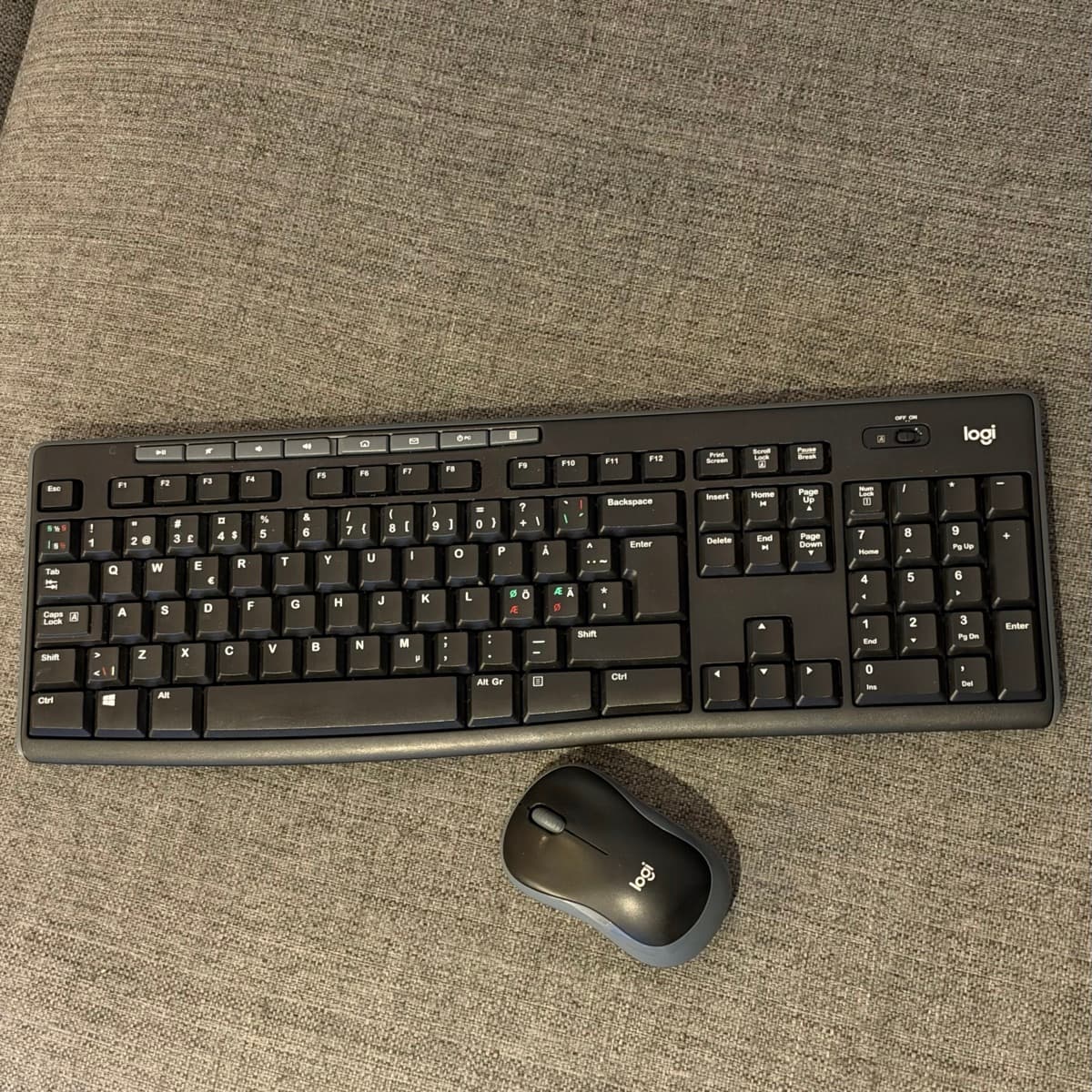 Logitech lyklaborð og mús