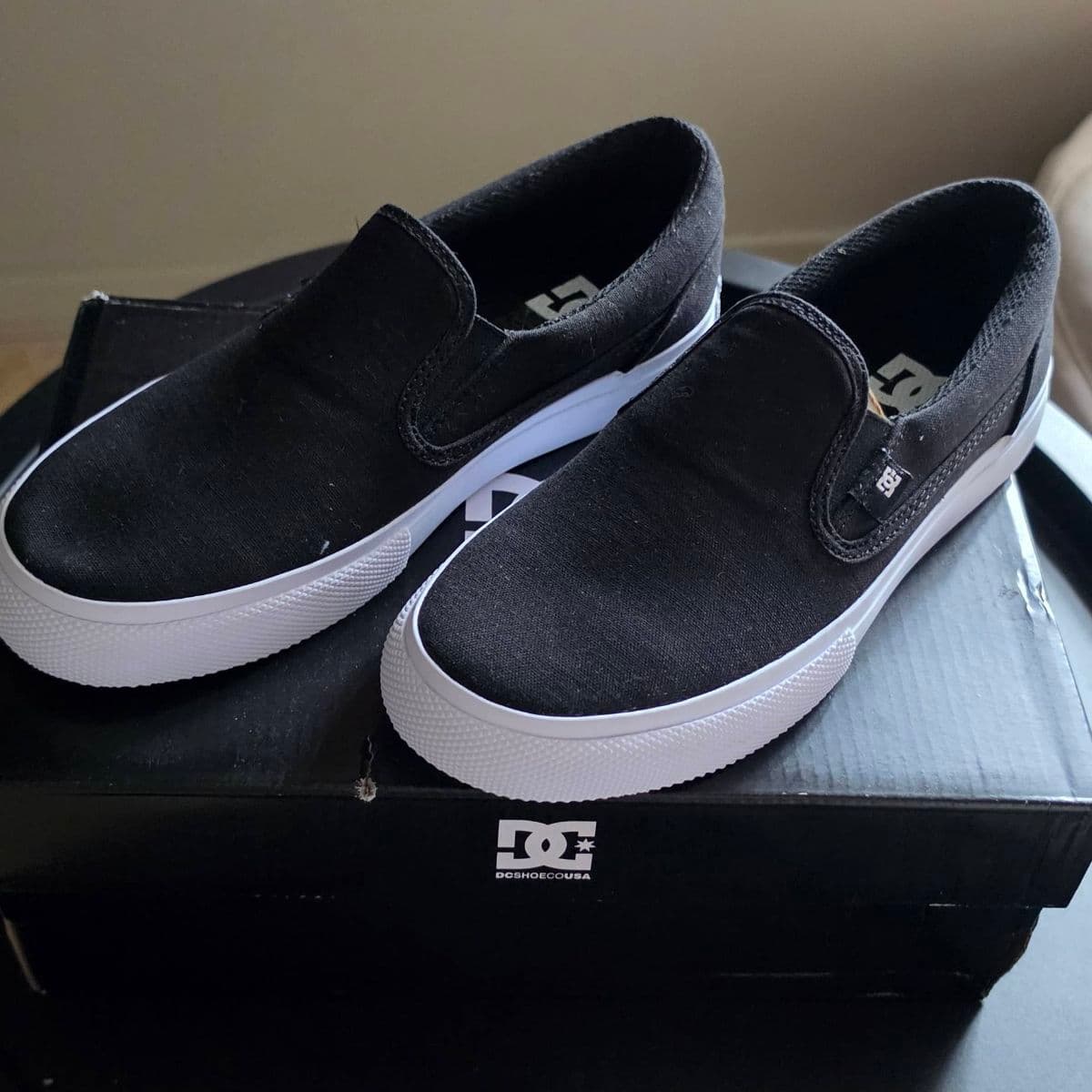 DC slip-on skór