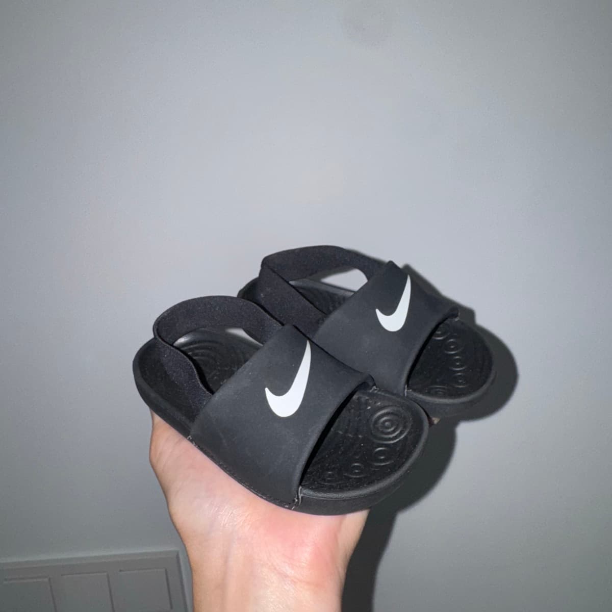 Nike sandalar
