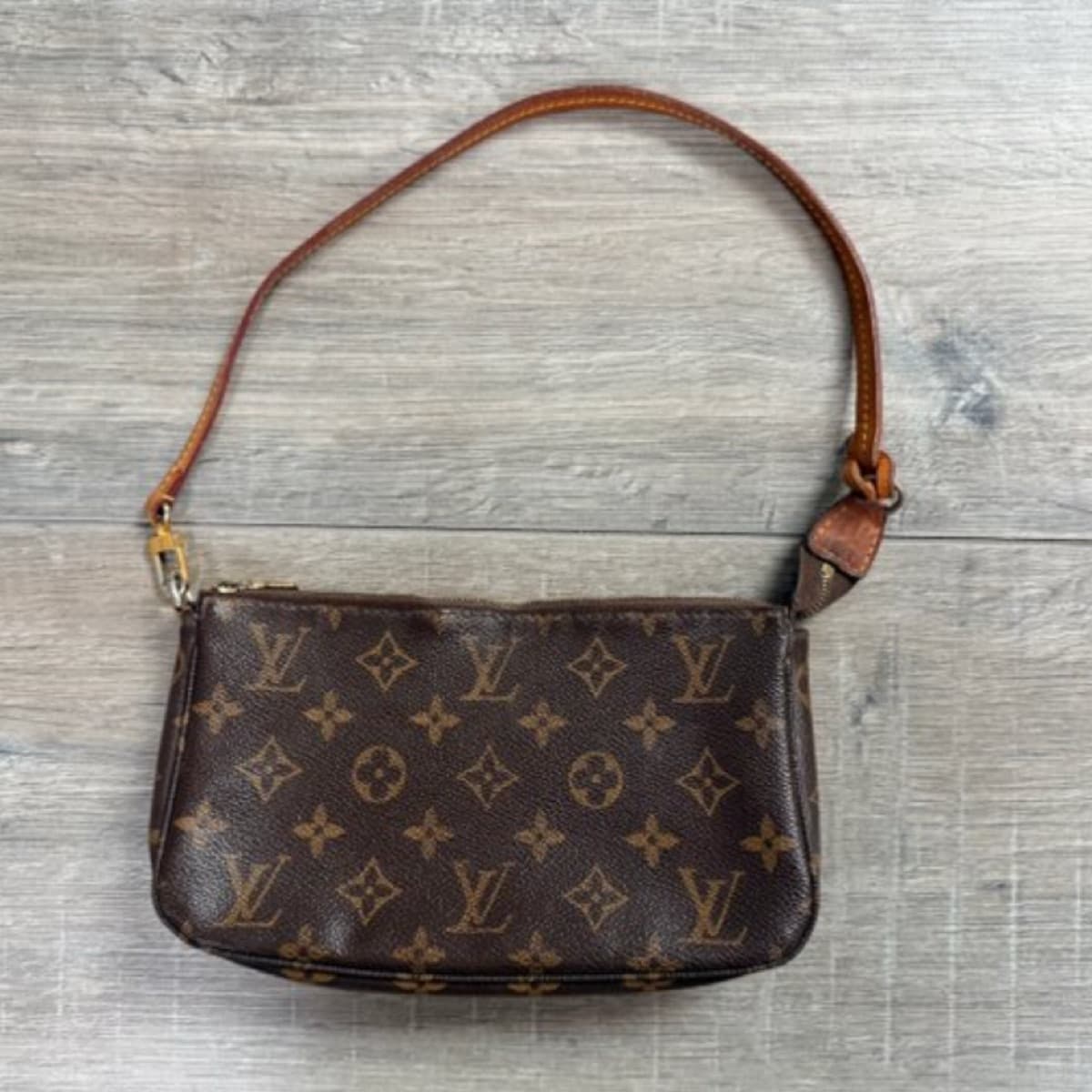 Louis Vuitton Pochette Accessoires