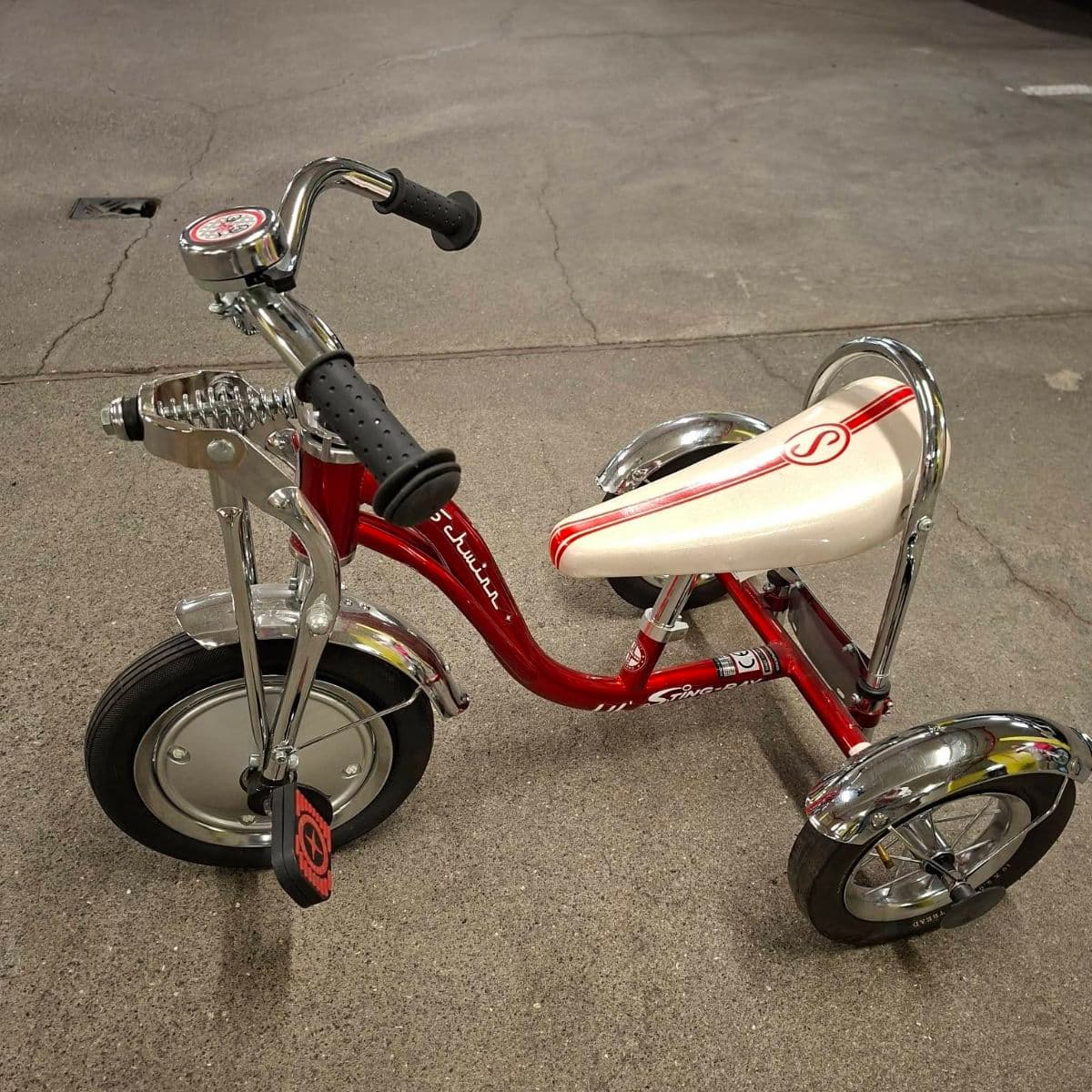 Schwinn Lil Sting-Ray þríhjól