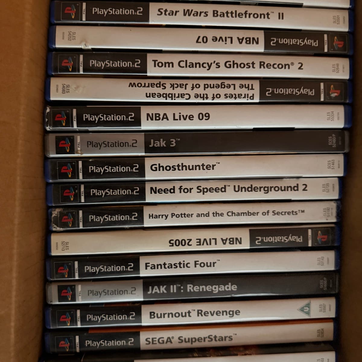 PlayStation 2 pakki með 14 leikjum