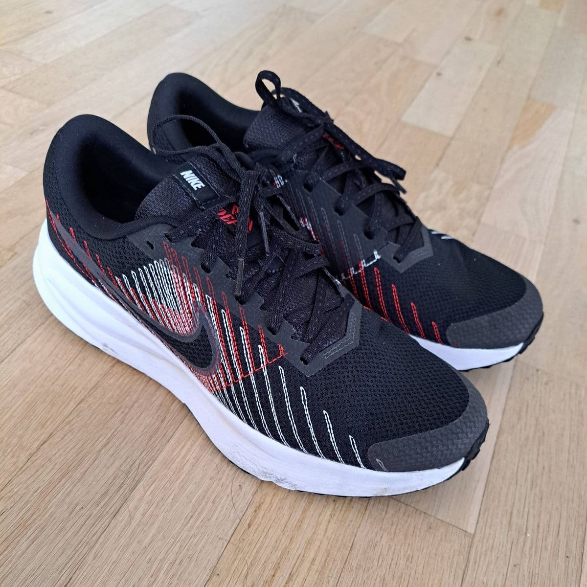 Nike hlaupaskór