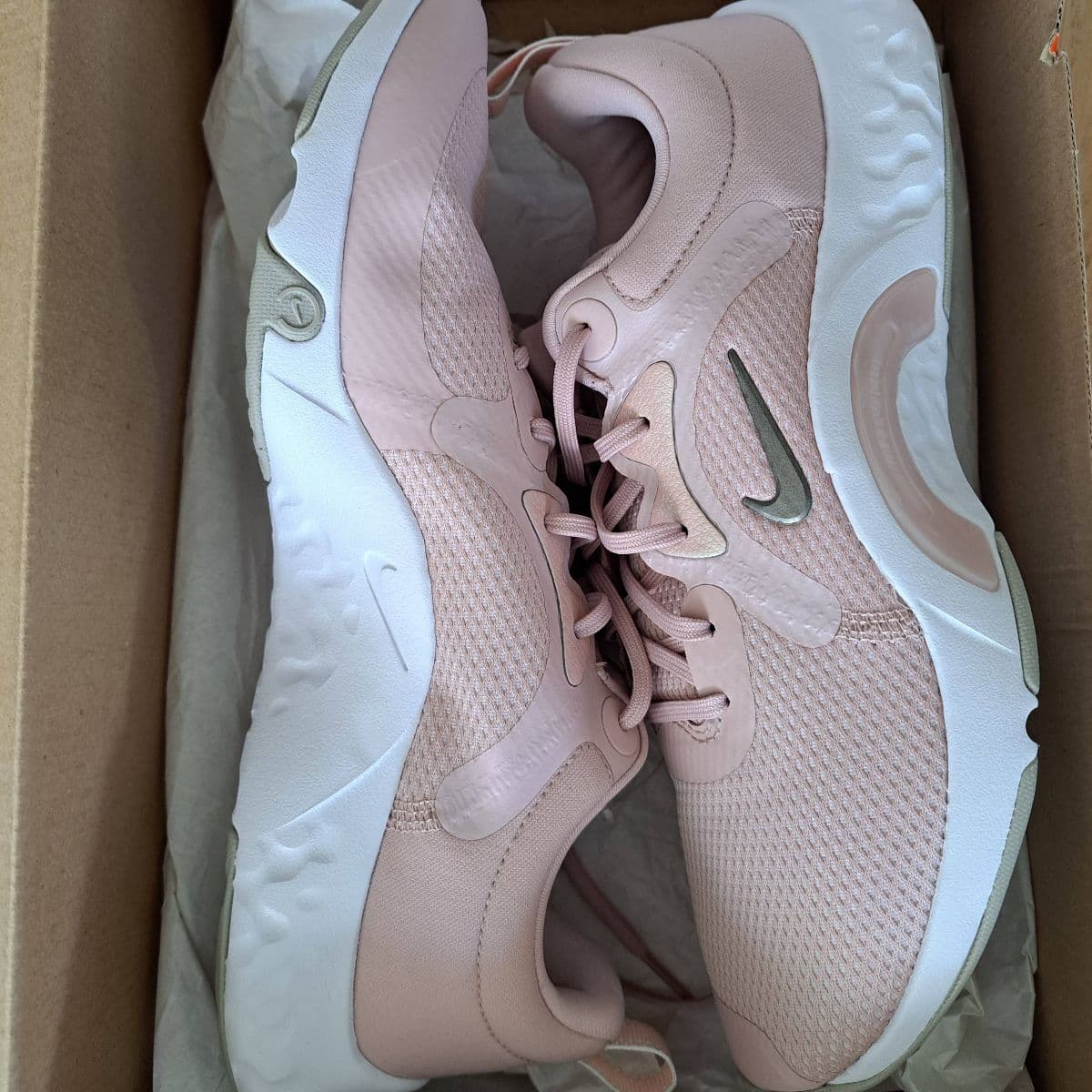 Nike íþróttaskór-ónotaðir