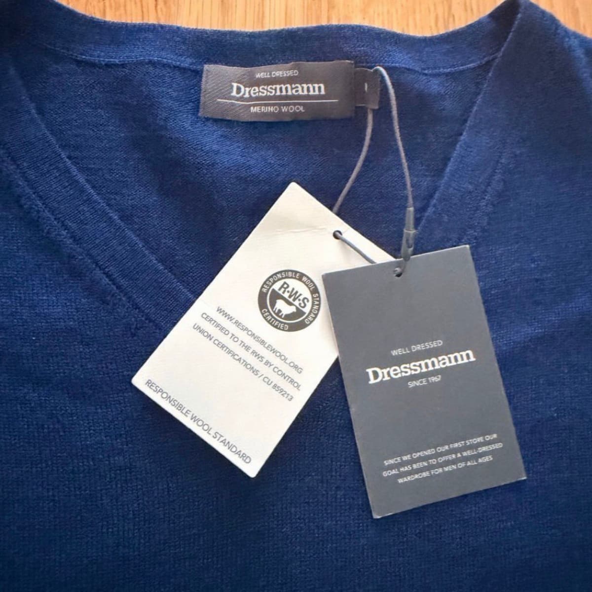 Dressmann merínópeysa