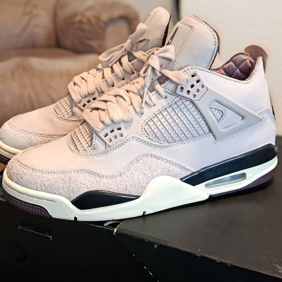 Air Jordan 4 A Ma Maniére