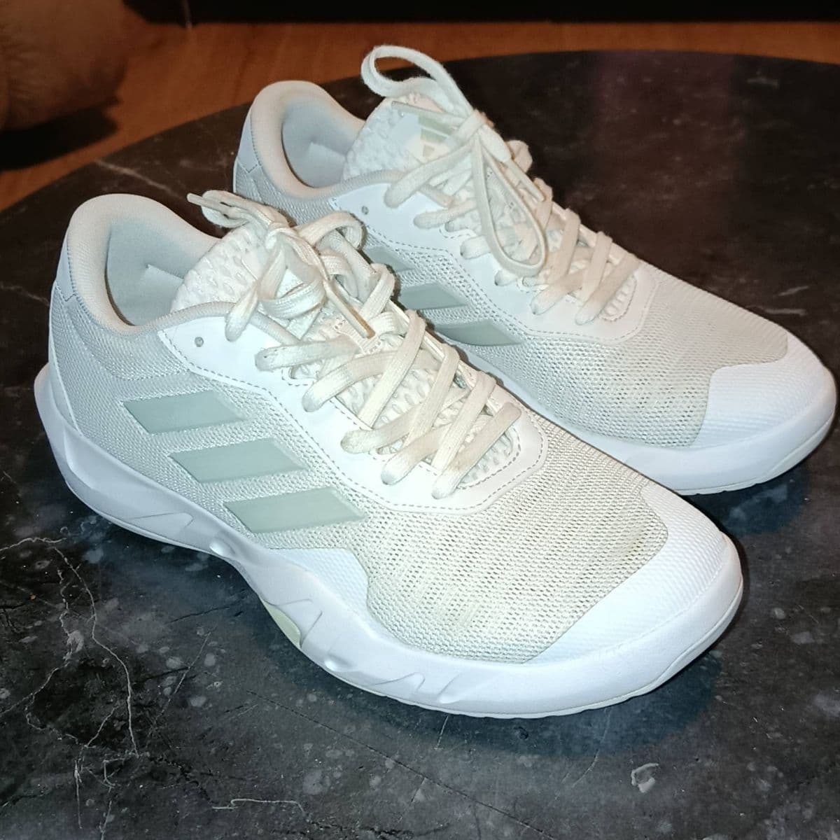 Adidas æfingaskór