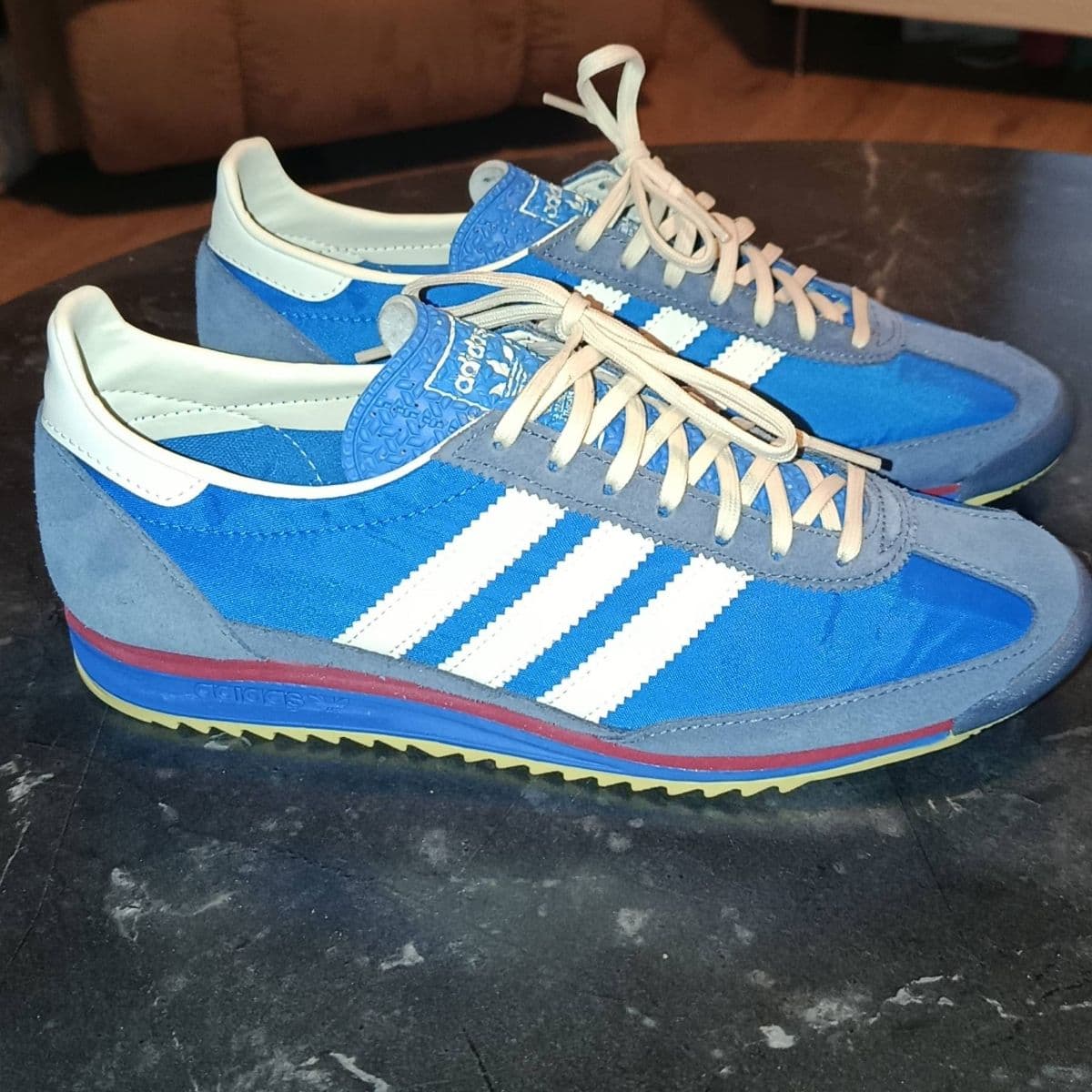 Adidas strigaskór