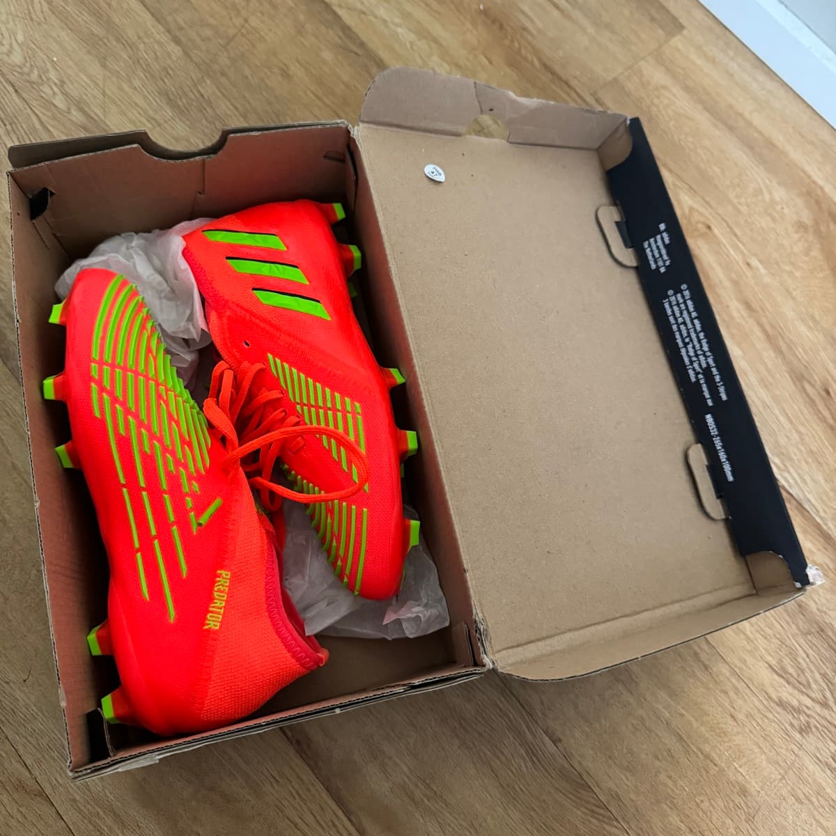 Adidas Predator fótboltaskór