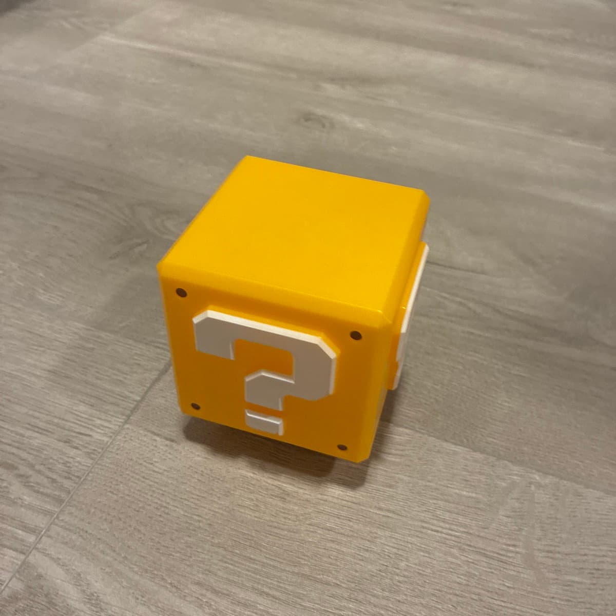 Super Mario kubbur