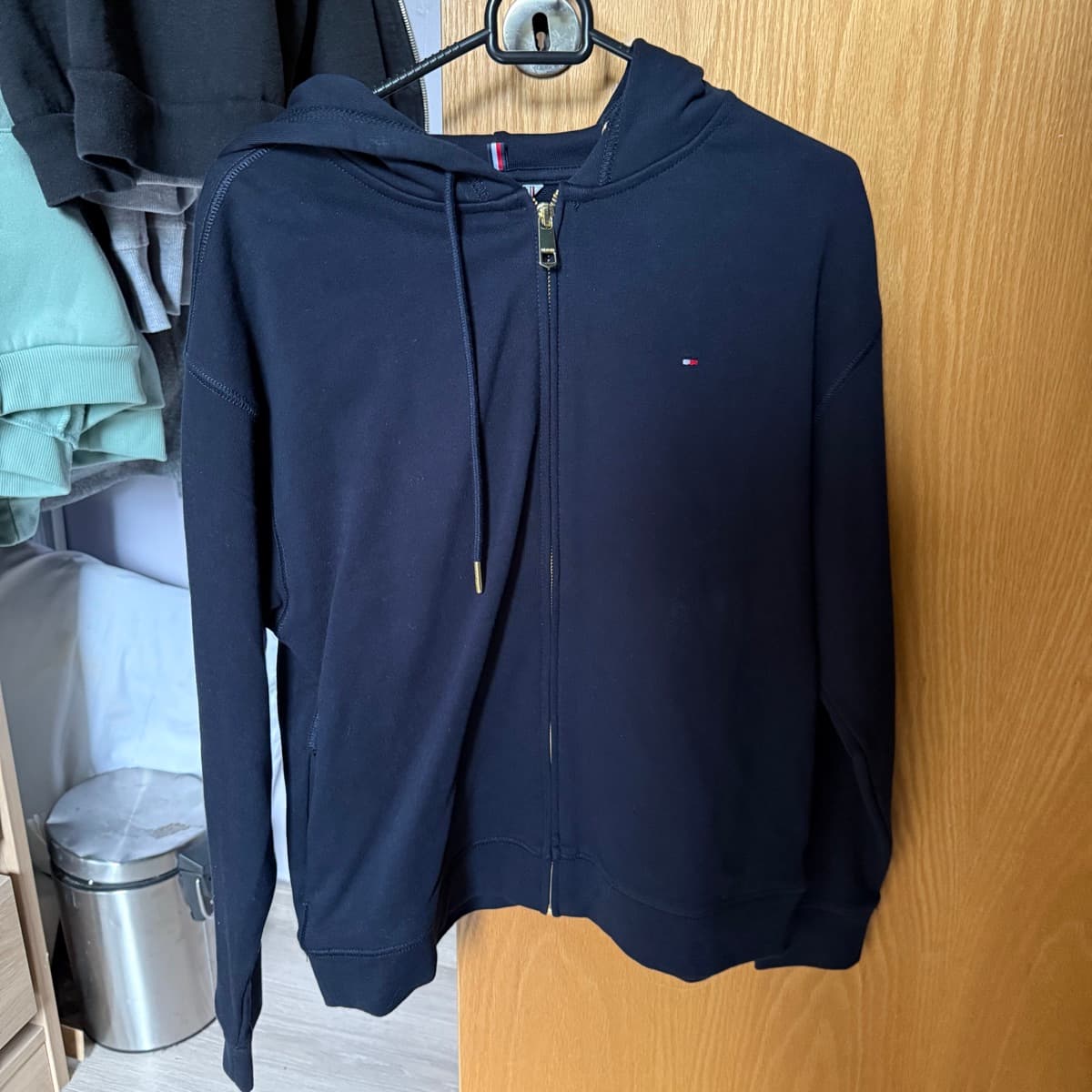 Tommy Hilfiger hettupeysa