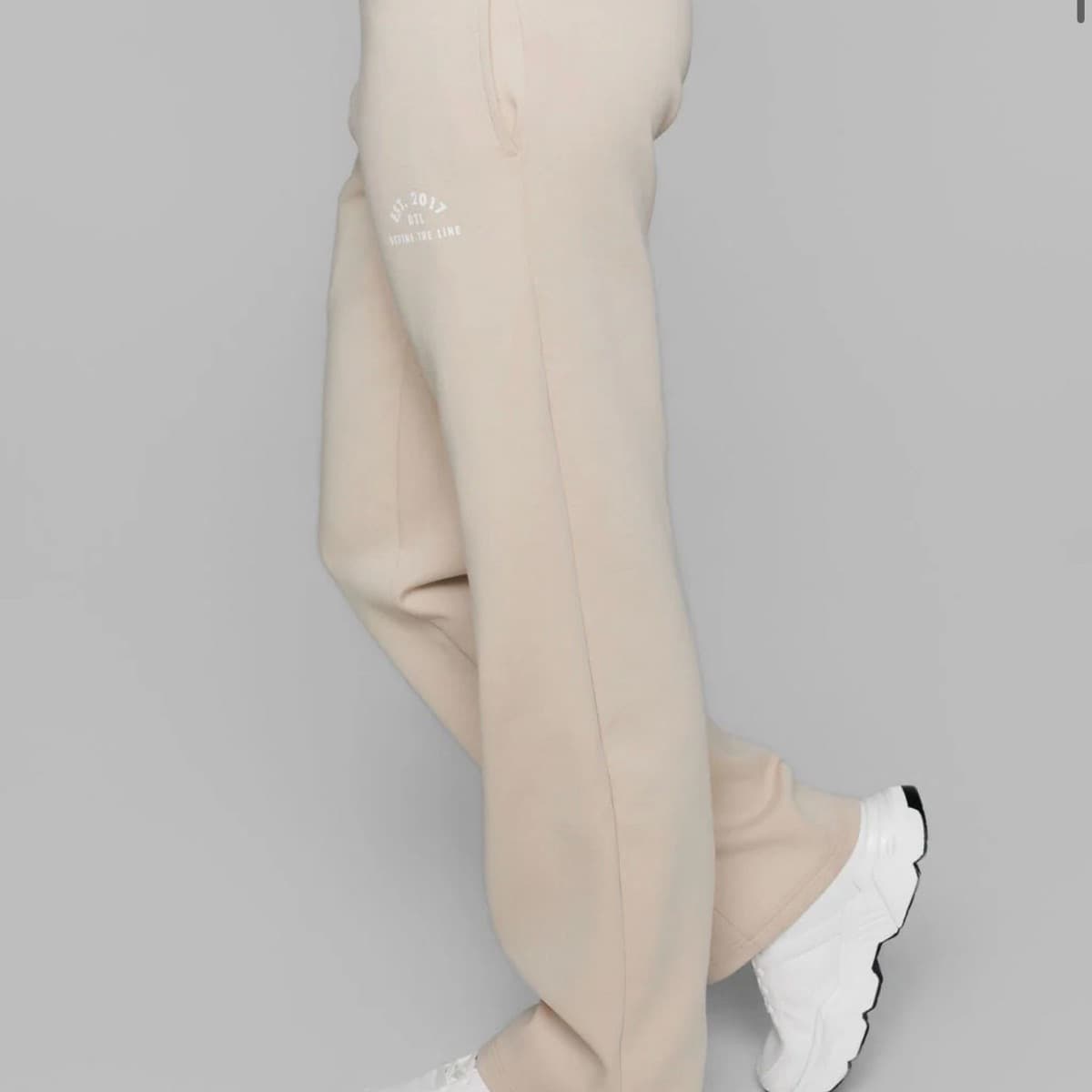 Beige loungewear sett