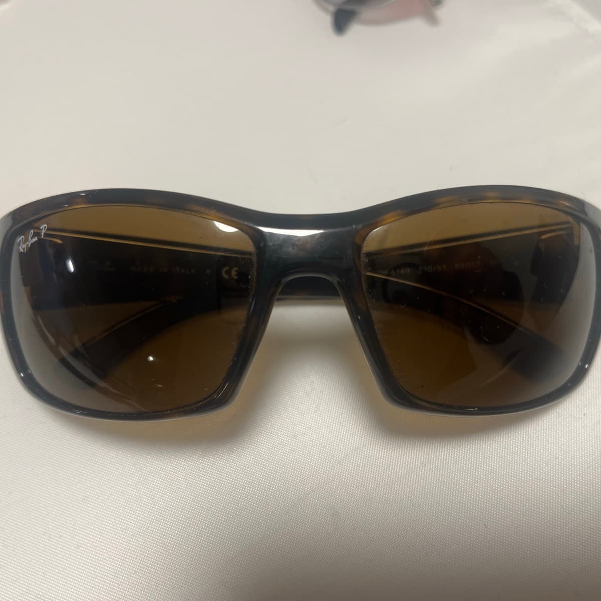 Ray-Ban sólgleraugu