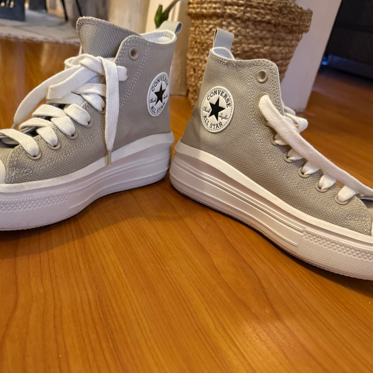 Converse Chuck Taylor Move
