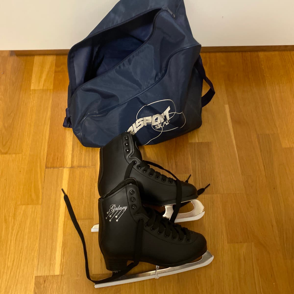 Listskautar og Risport skautataska