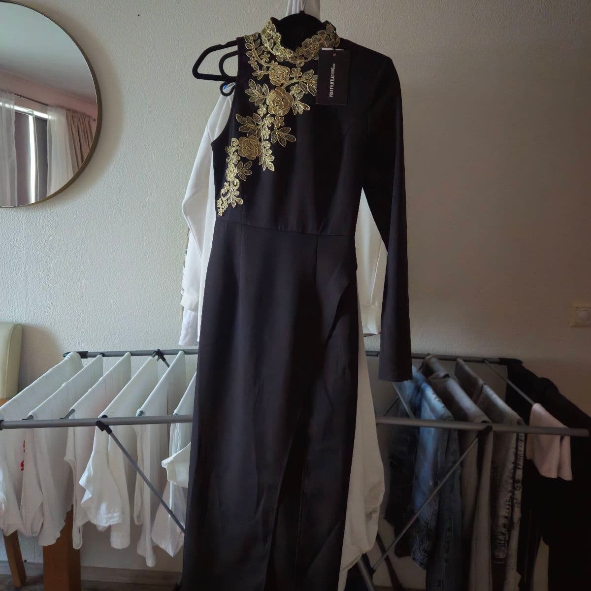 PrettyLittleThing kjóll